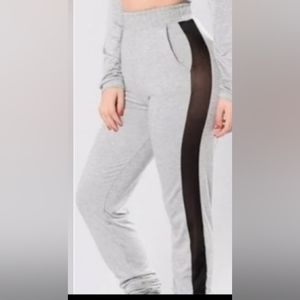 New Fashion Nova 1x legging only ***MUST INCLUDE IN BUNDLE TO PURCHASE!***